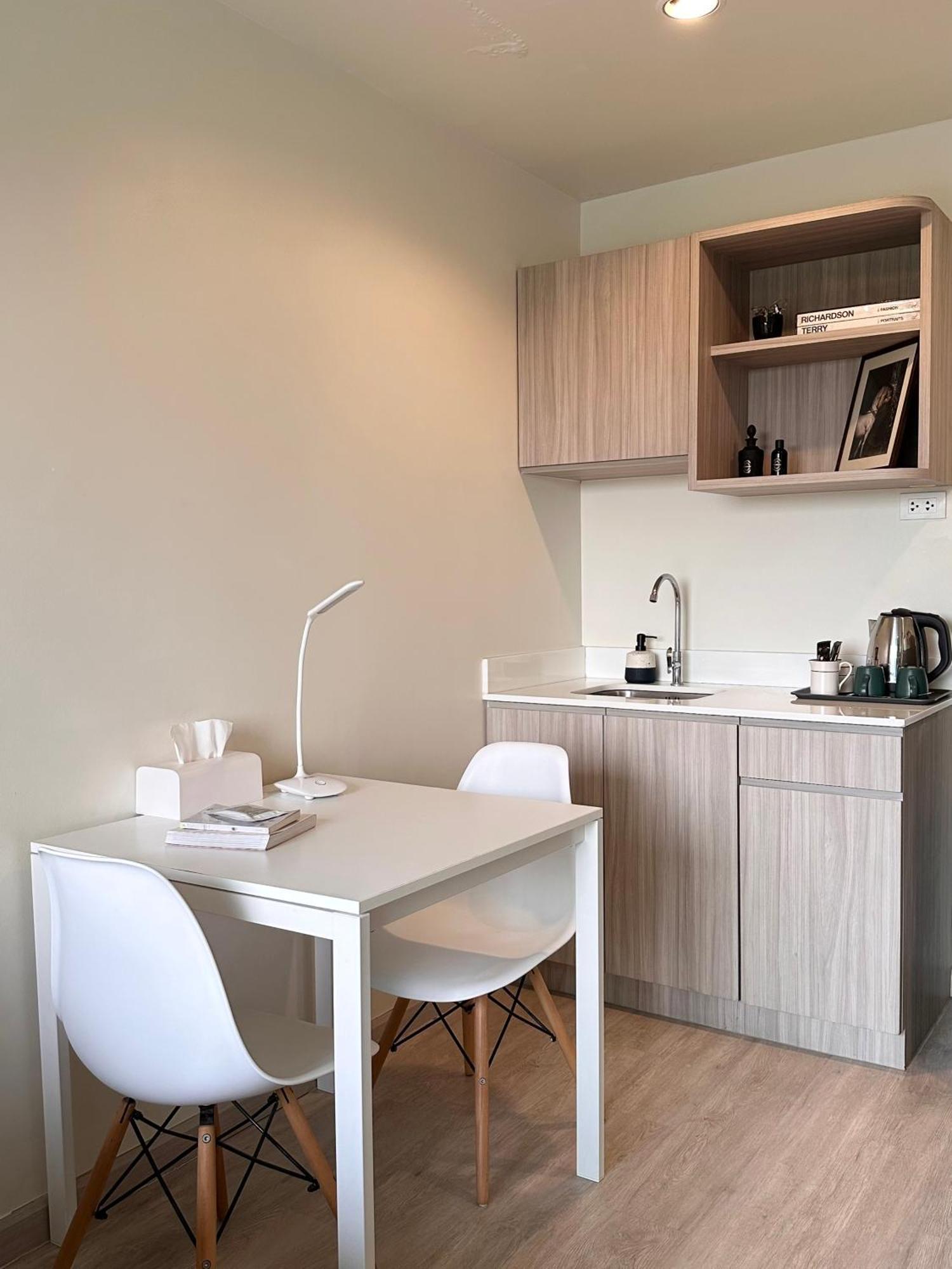 Theview Chaengwattana14 เดอะวิวแจ้งวัฒนะ14 Apartment Bangkok Exterior photo